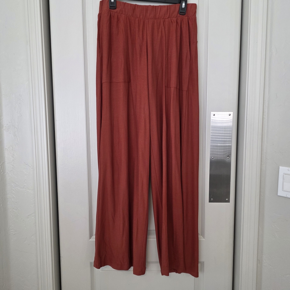 Relaxed Wide-Leg Pull-On Pants in Rust